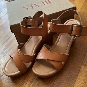 Dunes sayer sandals clogs 7.5